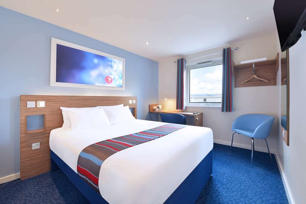 Travelodge Milton Keynes Old Stratford חדר תמונה